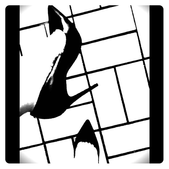 Sam Edelman Stiletto Leather Heels - Picture 2 of 7